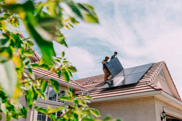 Best Roof Gutter Cleaning  in Athens, OH